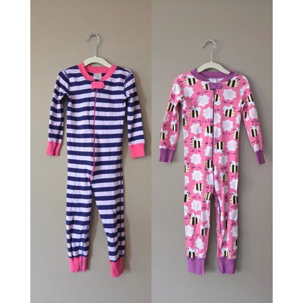 Bundle of 2 hanna andersson organic cotton zippy pajamas